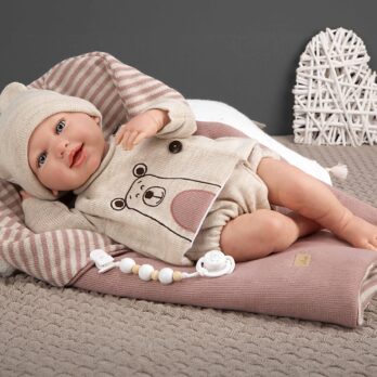 Arias Reborn beebinukk beežide riietega