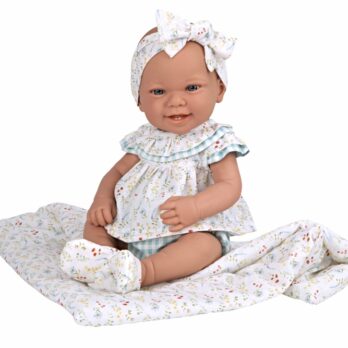 Arias nukk mähkimisalusega