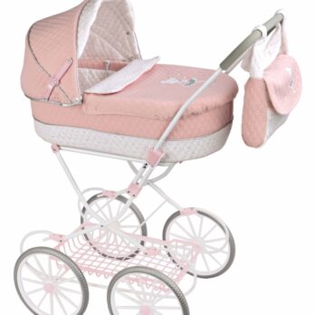 Arias vanker kapuutsiga ja kotiga Baleriin