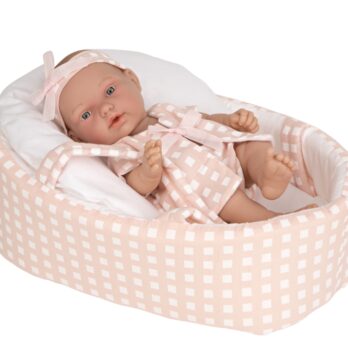 Nukk Arias kandekorviga