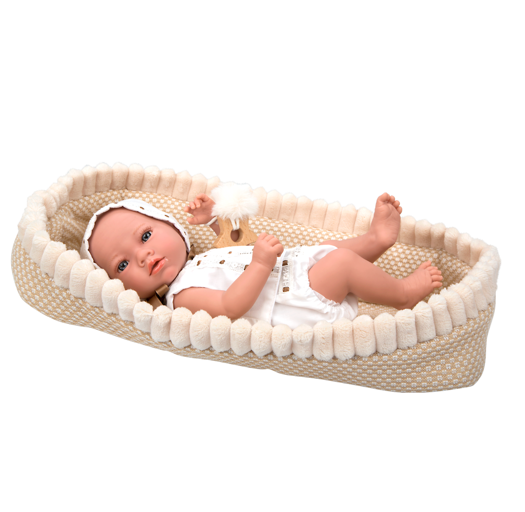 Nukk Arias pruuni kandekorviga