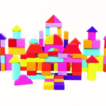 Värvilised puidust vormid