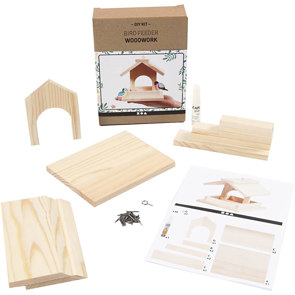 Linnusöötja, K: 12,5 cm, S. 14,5 cm, L: 11,5 cm, 1 tk.