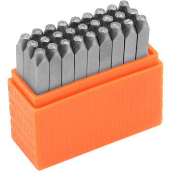 Sügavtrükised, suurtähed, suurus 3 mm, kirjatüüp: Sans Serif , 27 tk/ 1 komplekt