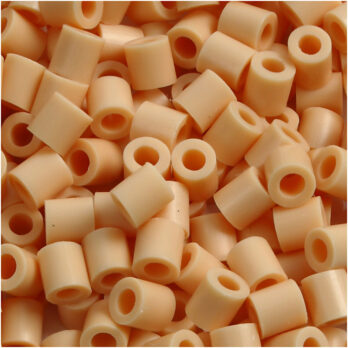 PhotoPearls, suurus 5x5 mm, augu suurus 2,5 mm, keskmine, helebeež (7), 6000 tk/ 1 pakk