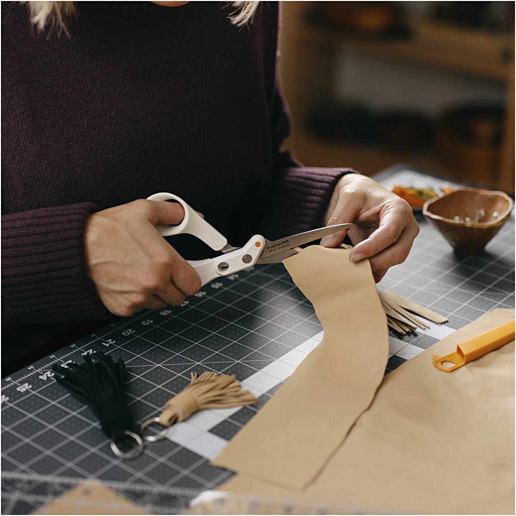 Fiskars Amplify RazorEdge®, L: 21 cm, paremal, 1 tk - Image 4