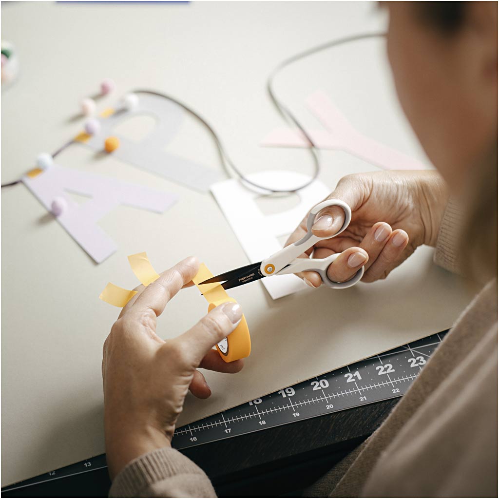 Fiskars mittekleepuvad üldkasutatavad käärid, L: 12 cm, paremal, 1 tk - Image 3